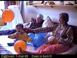 Ballonnenfeest op bed . . .